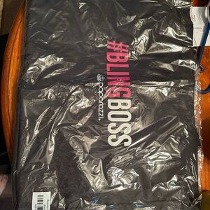 Paparazzi Black Tote bag with Pink #BLINGBOSS